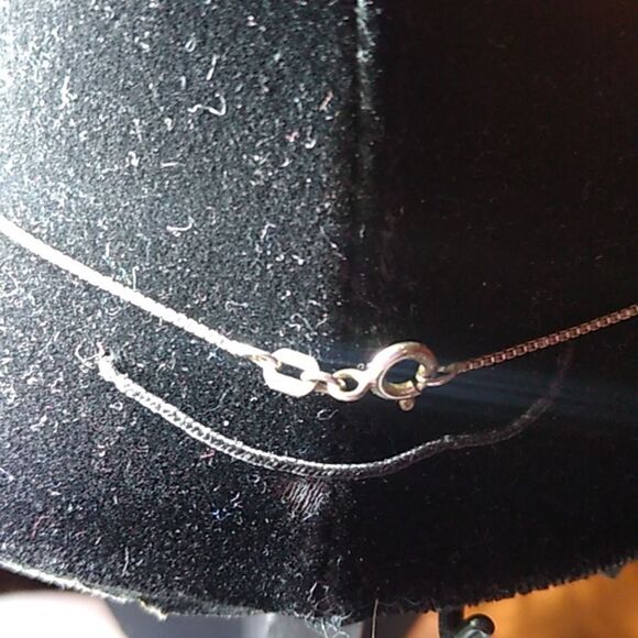 Vintage Sterling Silver and Rhinestone Tear Drop Pendant w/925 Chain - Picture 3 of 9